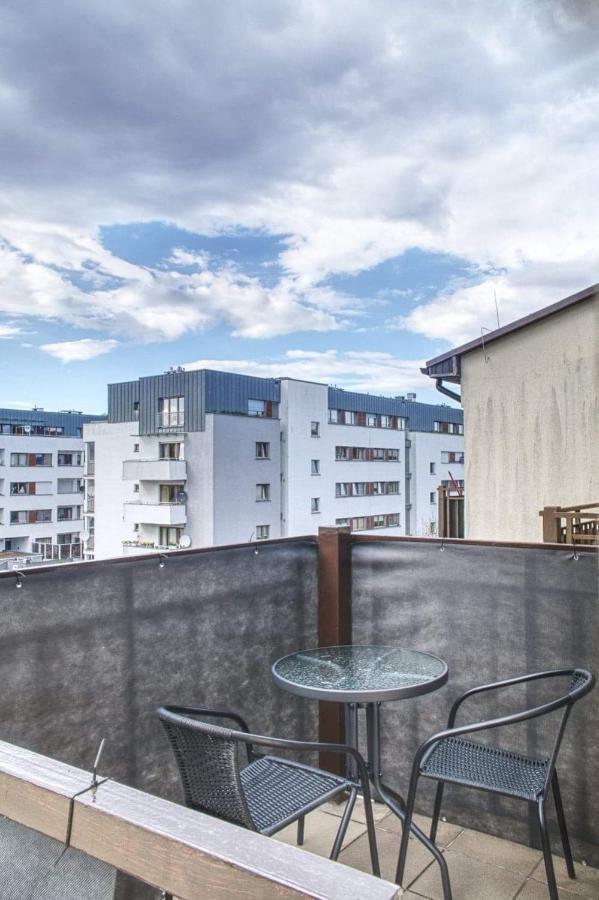 Apartment M&s